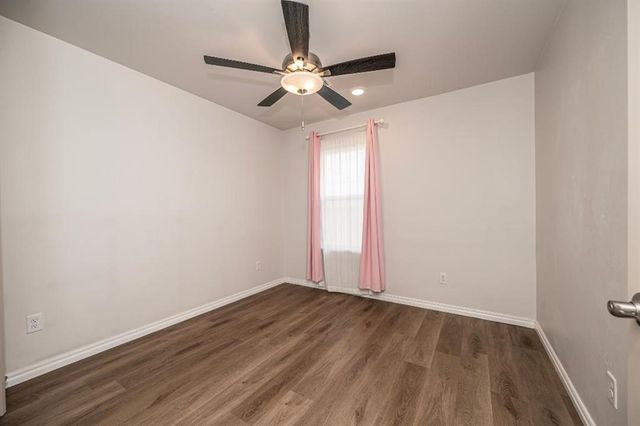 16305 Marigold Avenue, Edmond, OK 73013