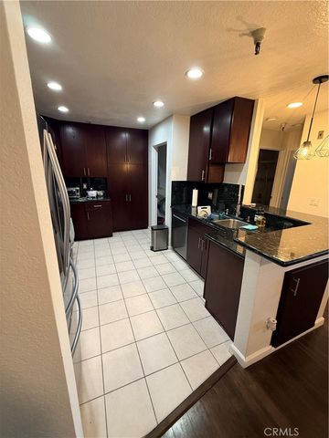 14630 Dickens Street 307, Sherman Oaks, CA 91403