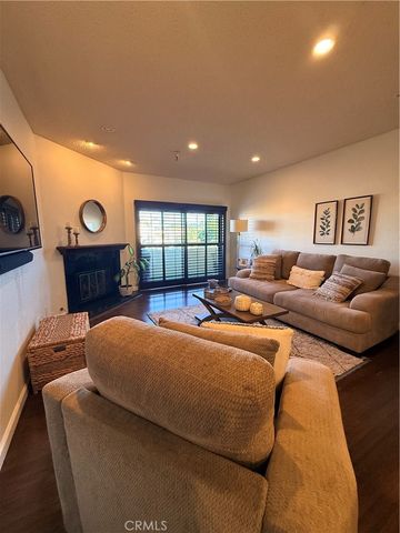 14630 Dickens Street 307, Sherman Oaks, CA 91403