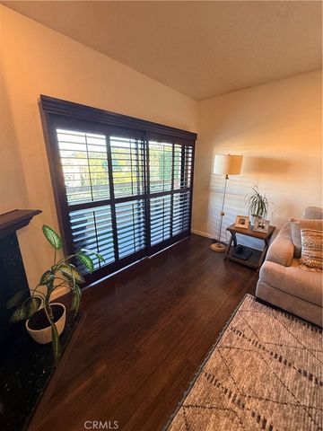 14630 Dickens Street 307, Sherman Oaks, CA 91403