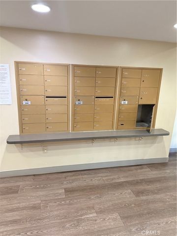 14630 Dickens Street 307, Sherman Oaks, CA 91403