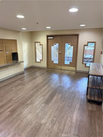 14630 Dickens Street 307, Sherman Oaks, CA 91403