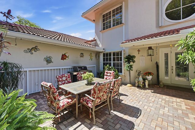 4115 Carriage Drive P2, Pompano Beach, FL 33069