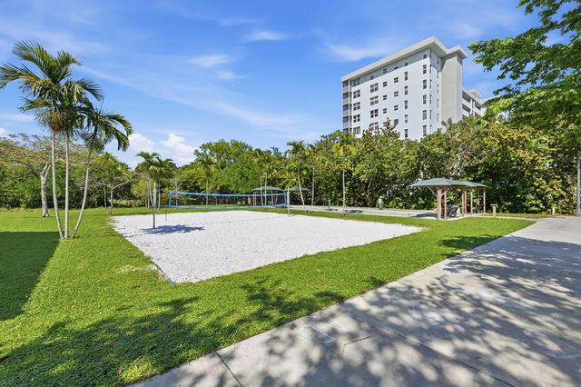 4115 Carriage Drive P2, Pompano Beach, FL 33069