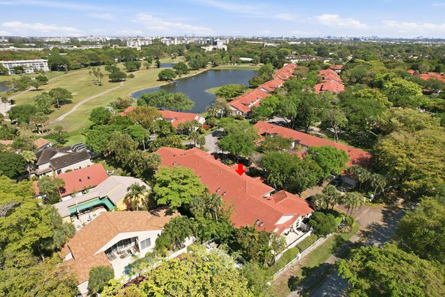 4115 Carriage Drive P2, Pompano Beach, FL 33069