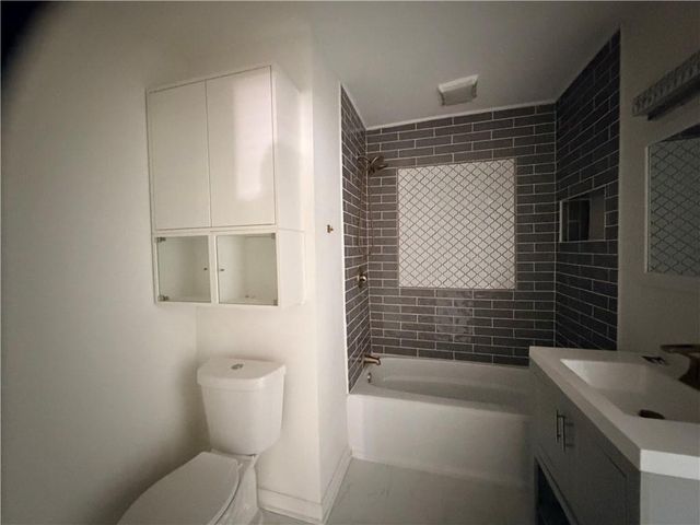 2340 Highview Road, Atlanta, GA 30311