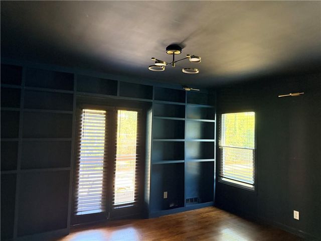 2340 Highview Road, Atlanta, GA 30311