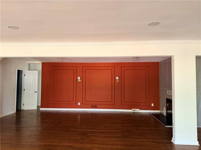 2340 Highview Road, Atlanta, GA 30311