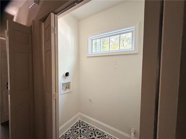 2340 Highview Road, Atlanta, GA 30311