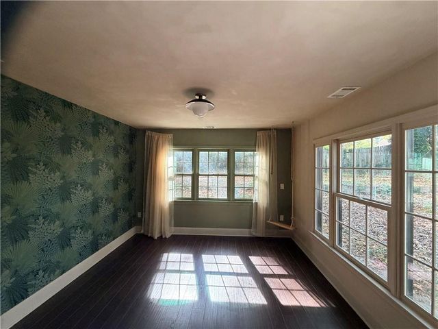 2340 Highview Road, Atlanta, GA 30311