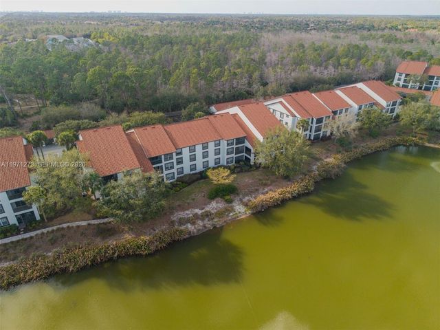 7925 Preserve Cir 316, Naples, FL 34119