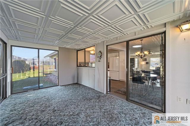 21 Celtis Plaza 21B, Monroe, NJ 08831