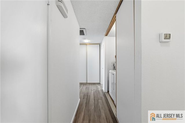 21 Celtis Plaza 21B, Monroe, NJ 08831