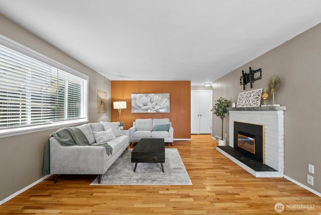 9723 Forest Avenue SW, Lakewood, WA 98498