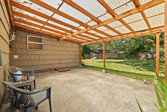 9723 Forest Avenue SW, Lakewood, WA 98498