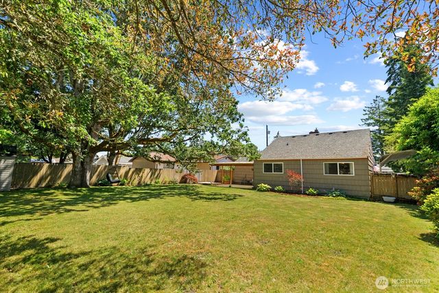 9723 Forest Avenue SW, Lakewood, WA 98498