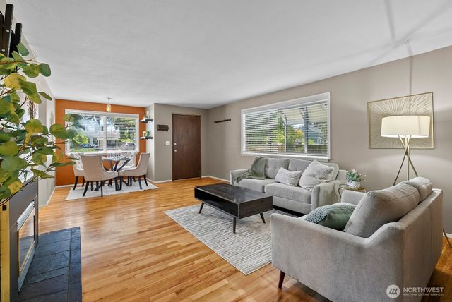 9723 Forest Avenue SW, Lakewood, WA 98498