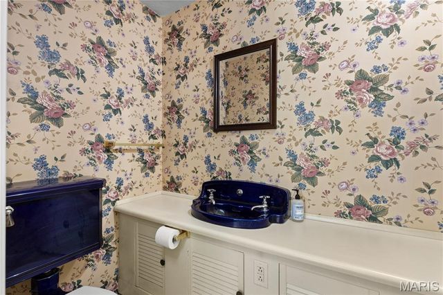 1106 Washington Avenue, Alton, IL 62002