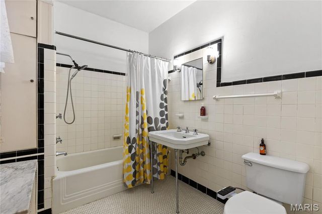 1106 Washington Avenue, Alton, IL 62002