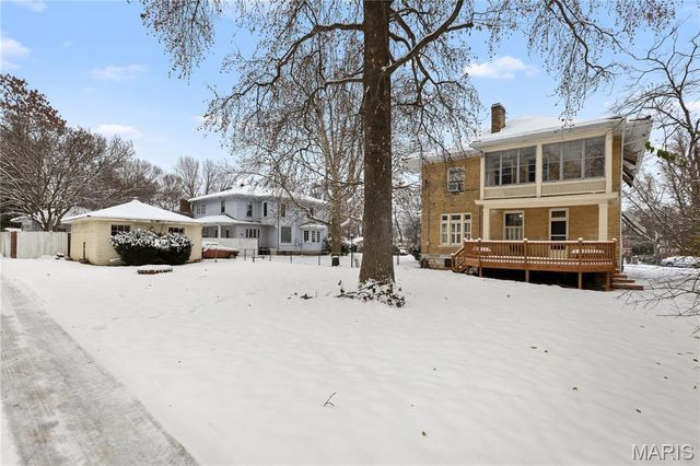 1106 Washington Avenue, Alton, IL 62002