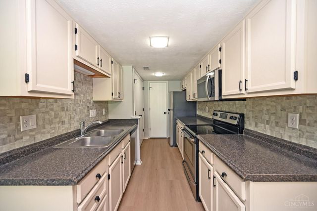 7860 Hackney Circle, Deerfield Twp., OH 45039