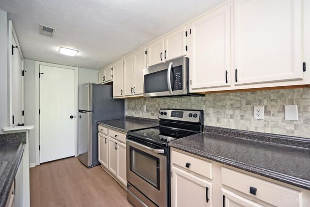 7860 Hackney Circle, Deerfield Twp., OH 45039