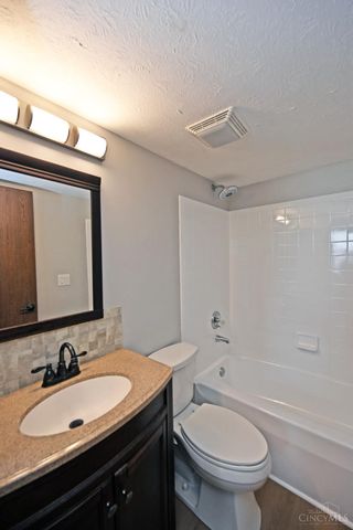 7860 Hackney Circle, Deerfield Twp., OH 45039