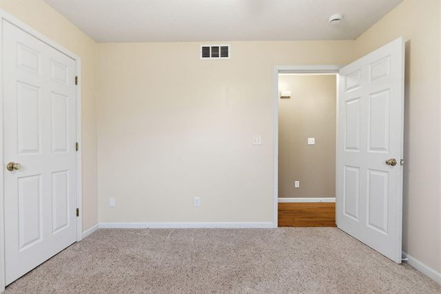 14331 ONTARIO DR, Hallsville, MO 65255