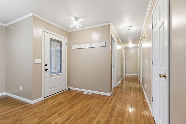 14331 ONTARIO DR, Hallsville, MO 65255