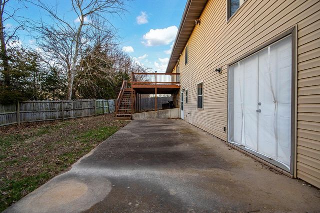 14331 ONTARIO DR, Hallsville, MO 65255