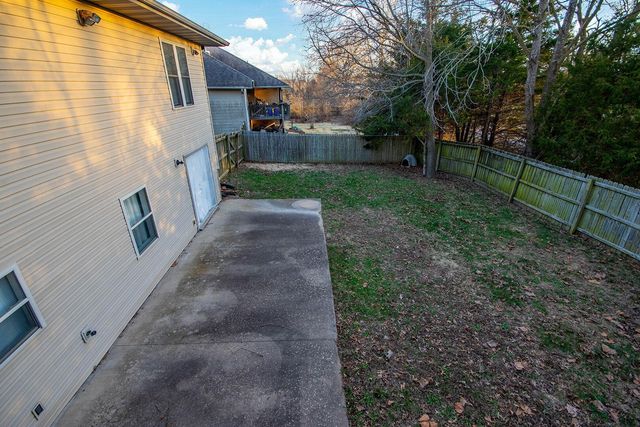 14331 ONTARIO DR, Hallsville, MO 65255