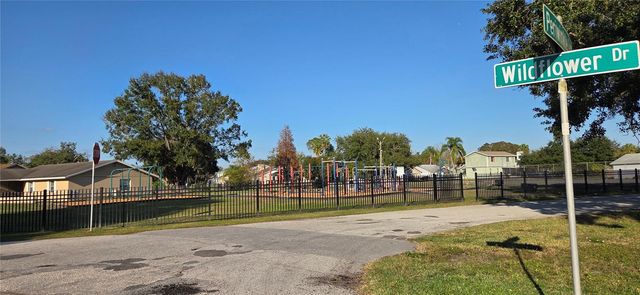 1359 PRIMROSE COURT, Lakeland, FL 33811