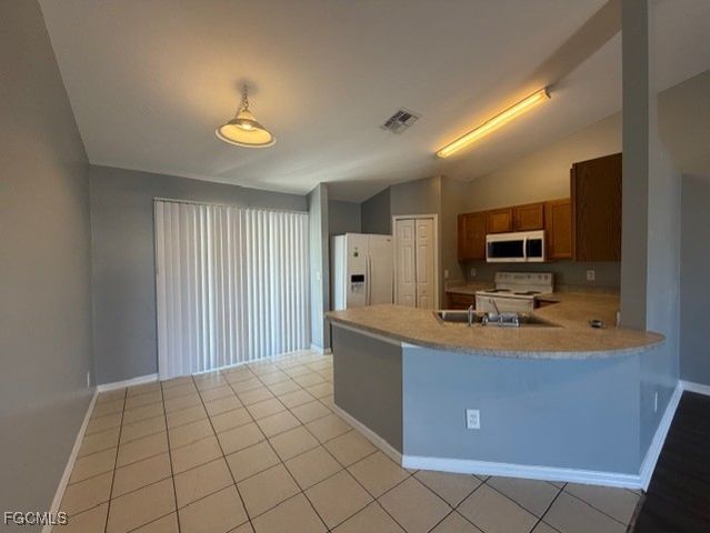 3111 20th ST SW, Lehigh Acres, FL 33976