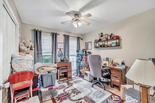 605 E Farrell Street, Niota, TN 37826