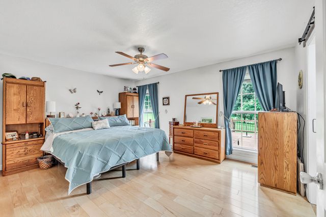 605 E Farrell Street, Niota, TN 37826