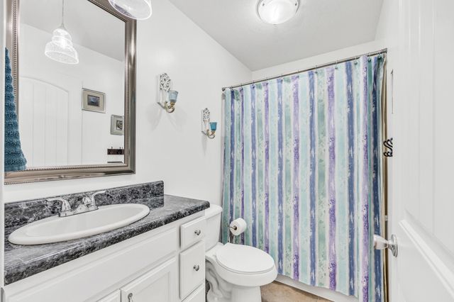 605 E Farrell Street, Niota, TN 37826