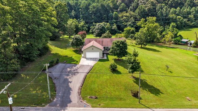605 E Farrell Street, Niota, TN 37826