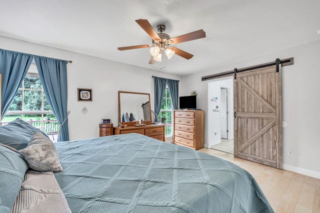 605 E Farrell Street, Niota, TN 37826