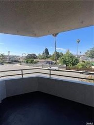 13920 Moorpark 204, Sherman Oaks, CA 91423