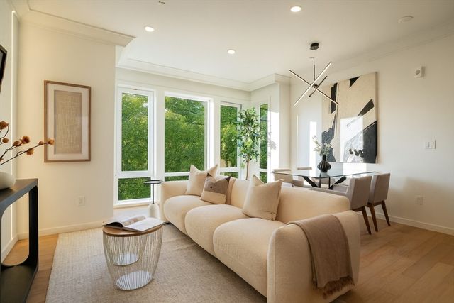 386 Washington Street 202, Quincy, MA 02169
