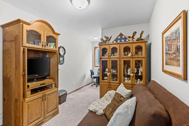 4328 31st Street S, Saint Cloud, MN 56301