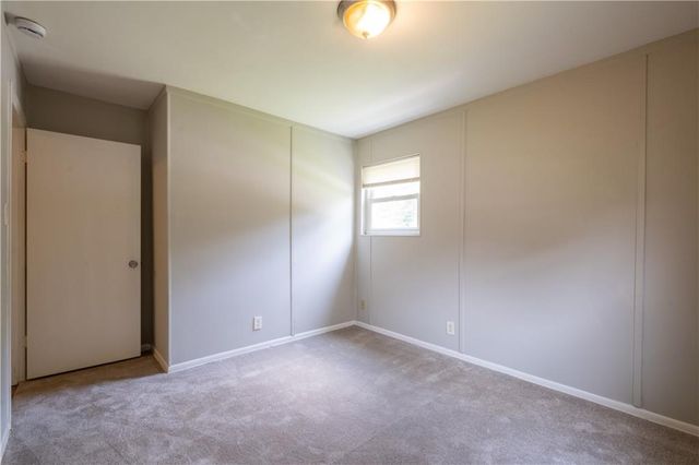 2660 Beacon Drive, Atlanta, GA 30349