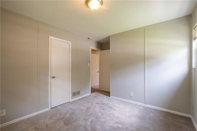 2660 Beacon Drive, Atlanta, GA 30349