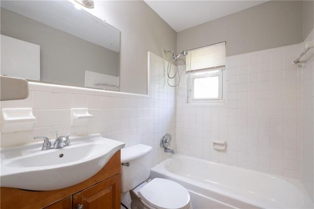 2660 Beacon Drive, Atlanta, GA 30349
