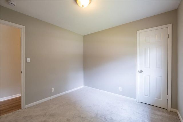 2660 Beacon Drive, Atlanta, GA 30349