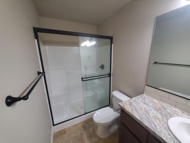 5919 W 41st, Kennewick, WA 99338