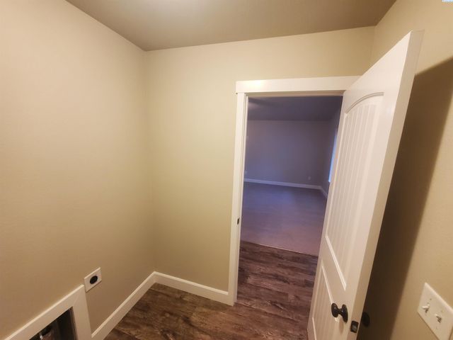 5919 W 41st, Kennewick, WA 99338