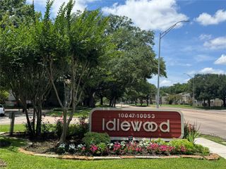 10049 Westpark Drive 189, Houston, TX 77042