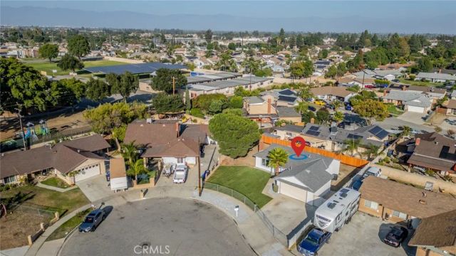 9825 Chantry, Fontana, CA 92335