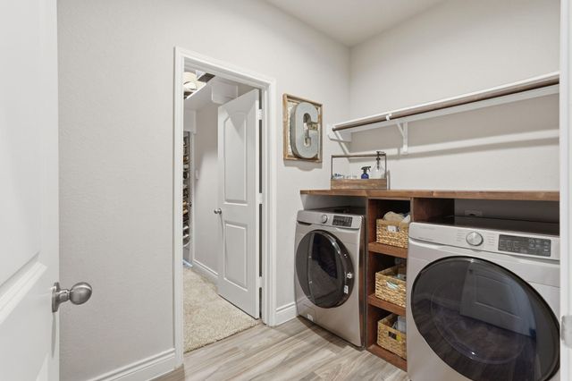 1233 Antelope Passing Drive, Montgomery, TX 77316